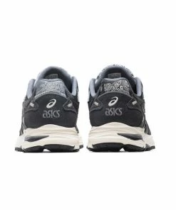 Asics Gel-MC Plus - Black/Cream