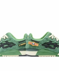Sneaker Politics Politics X Asics Gel-Lyte III OG 'Always Ready' - Courtyard/Black