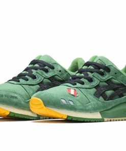 Sneaker Politics Politics X Asics Gel-Lyte III OG 'Always Ready' - Courtyard/Black