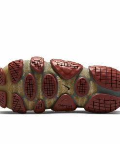 Nike ISPA Link - Barley/Desert Moss/Redstone Latest