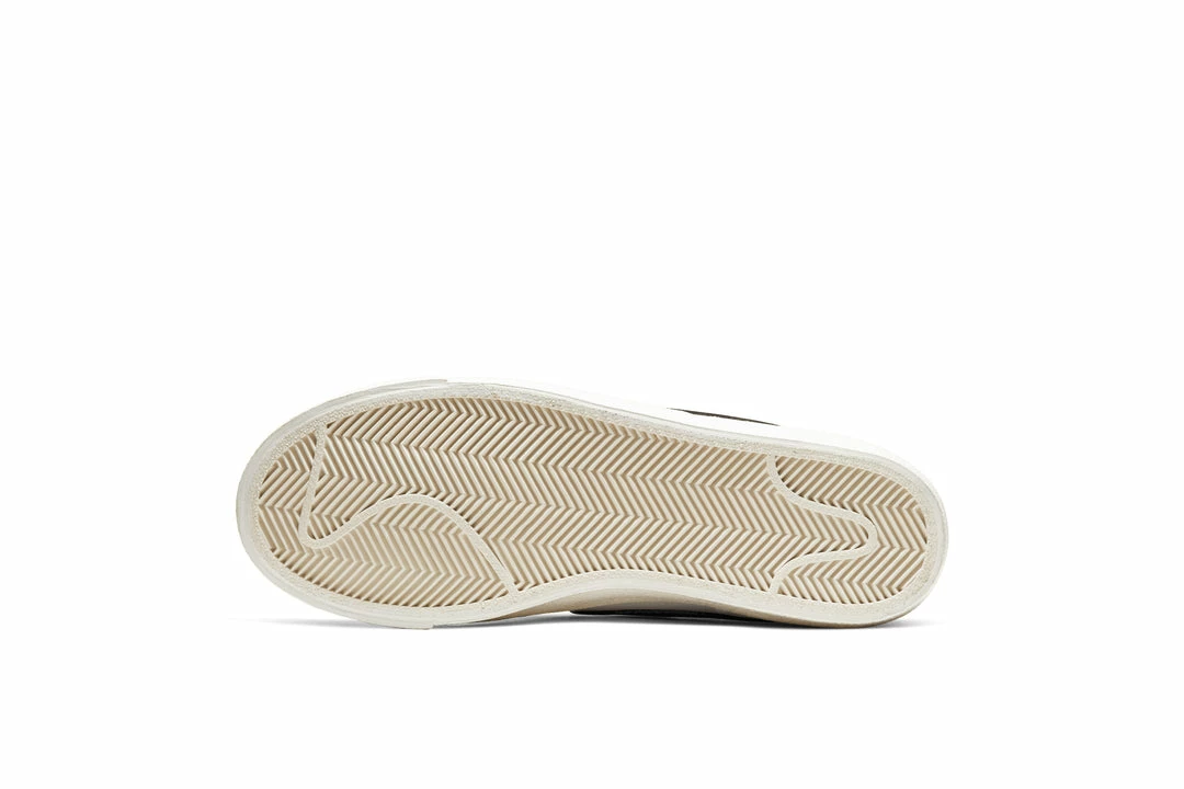 Latest WMNS Nike Blazer Mid '77 Vintage - White/Black 6 Latest WMNS Nike Blazer Mid '77 Vintage - White/Black