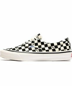Latest Vans Vault OG Era 'Checkerboard' - Black/Classic White