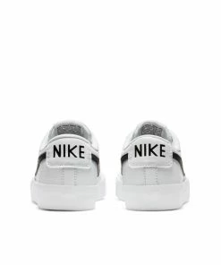 Latest Nike Blazer Low '77 (GS) - White/Black 9 Latest Nike Blazer Low '77 (GS) - White/Black