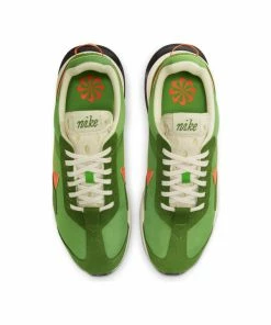 Nike Air Max Pre-Day LX - Chlorophyll/Camellia/Treeline