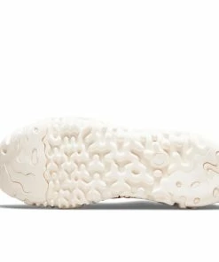 Nike Overbreak - Hot Curry/Black/Pollen/Sail 11 Nike Overbreak - Hot Curry/Black/Pollen/Sail