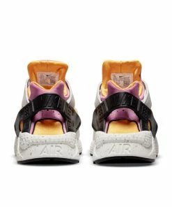 Nike Huarache Run - Light Bone/Lethal Pink/University Gold