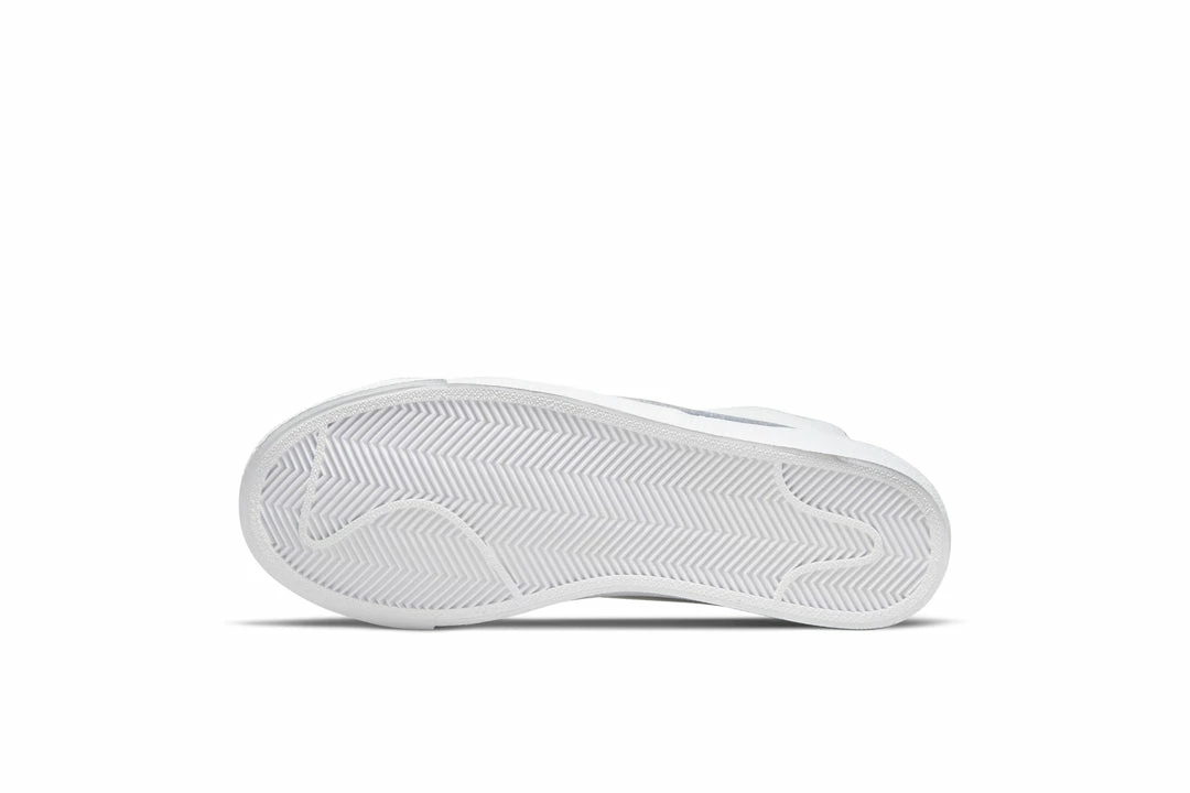 WMNS Nike Blazer Mid '77 Essential - White/Canyon Purple Latest 6 WMNS Nike Blazer Mid '77 Essential - White/Canyon Purple Latest