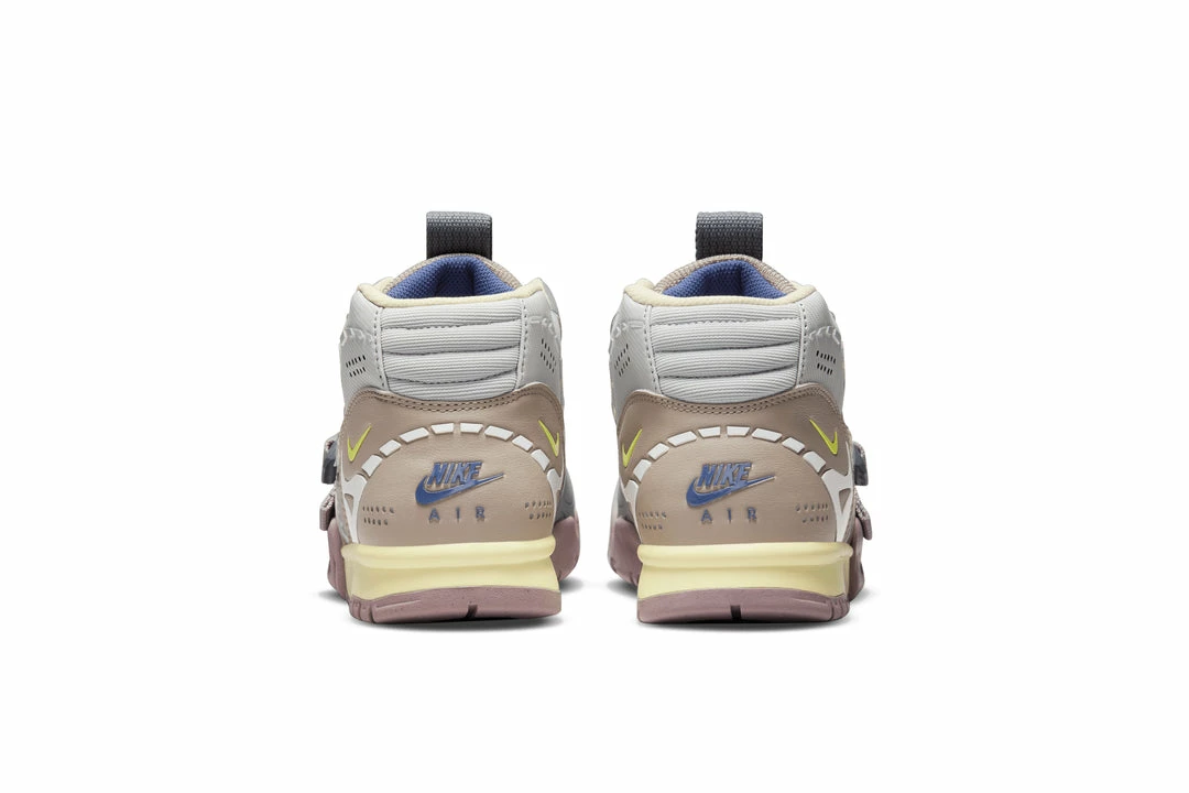 Nike Air Trainer 1 SP - Light Smoke Grey/Honeydew/Particle Grey 4 Nike Air Trainer 1 SP - Light Smoke Grey/Honeydew/Particle Grey