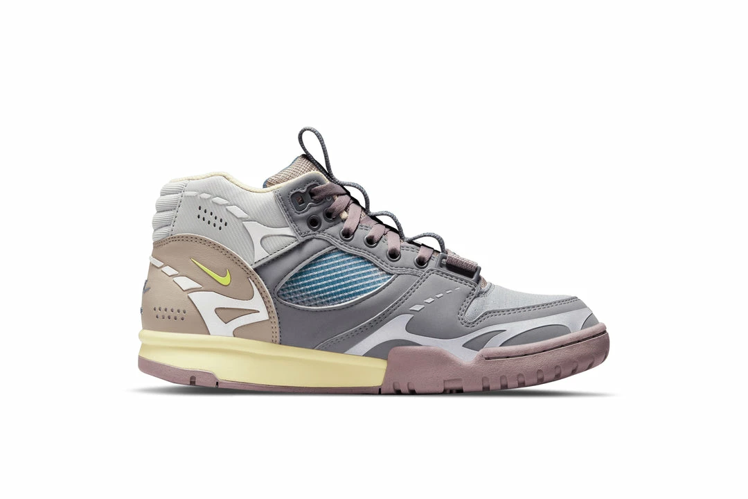 Nike Air Trainer 1 SP - Light Smoke Grey/Honeydew/Particle Grey 2 Nike Air Trainer 1 SP - Light Smoke Grey/Honeydew/Particle Grey