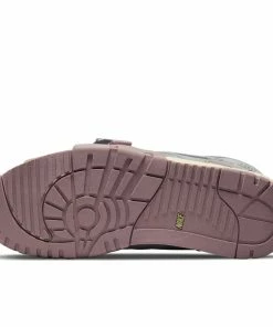 Nike Air Trainer 1 SP - Light Smoke Grey/Honeydew/Particle Grey 11 Nike Air Trainer 1 SP - Light Smoke Grey/Honeydew/Particle Grey