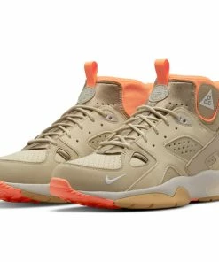 Nike ACG Air Mowabb - Limestone/Reflect Silver/Khaki 8 Nike ACG Air Mowabb - Limestone/Reflect Silver/Khaki