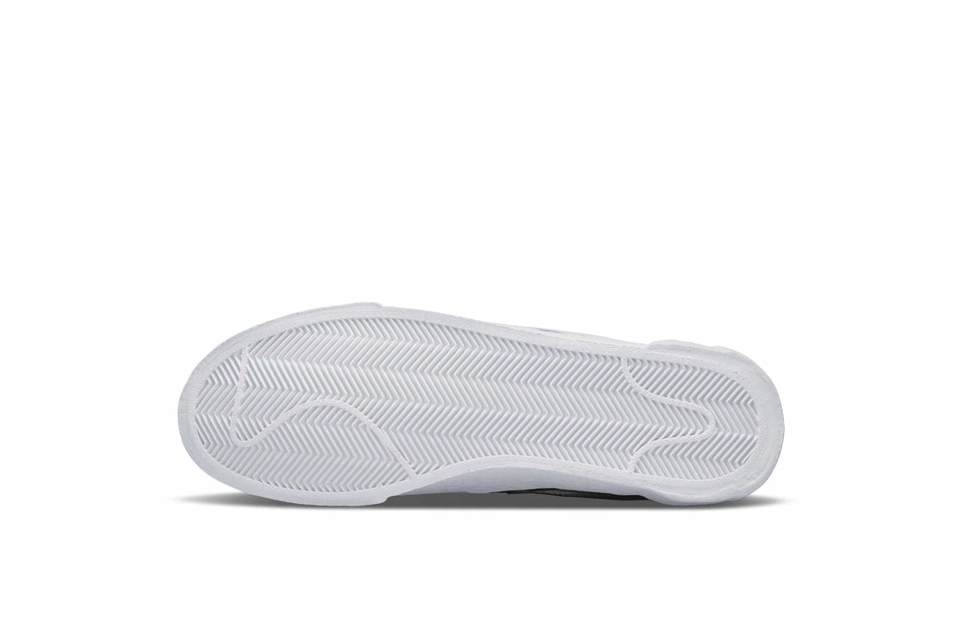 Nike X Sacai Blazer Low - Black/White Latest 7 Nike X Sacai Blazer Low - Black/White Latest