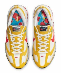 Nike Air Max Dawn - Vivid Sulfur/Siren Red