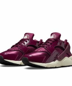 WMNS Nike Air Huarache - Dark Beetroot/Coconut Milk