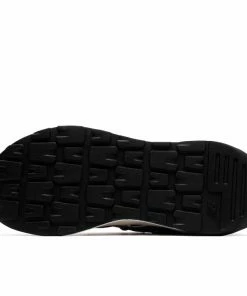 New Balance M5740HL1 - Garnet/Slate