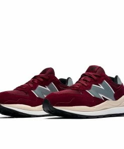 New Balance M5740HL1 - Garnet/Slate