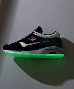New Balance M1500GID 'Made In England' - Black/Purple/Glow 17 New Balance M1500GID 'Made In England' - Black/Purple/Glow