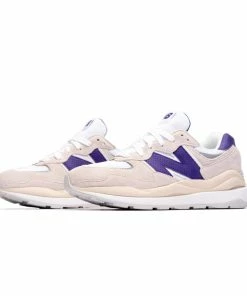 New Balance M5740SB1 - Sea Salt/Purple