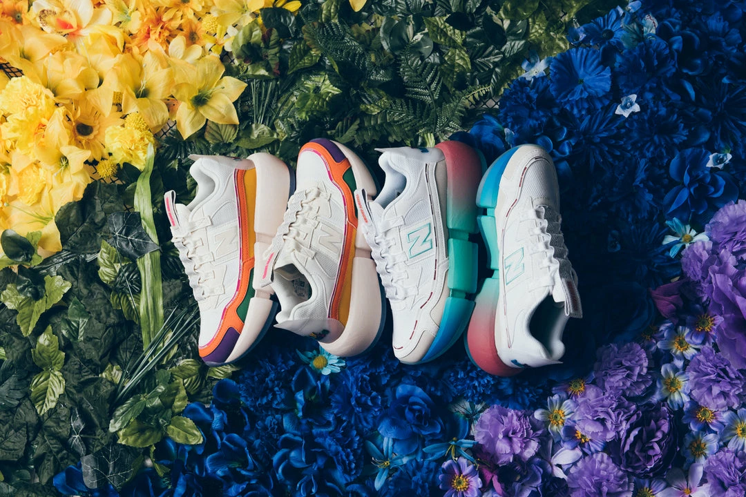 Jaden Smith X New Balance Vision Racer - Sea Salt/Storm Blue 4 Jaden Smith X New Balance Vision Racer - Sea Salt/Storm Blue