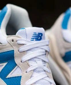 New Balance M5740SA1 - Sea Salt/Helium