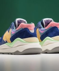 New Balance M5740SSG - Blue/Multi