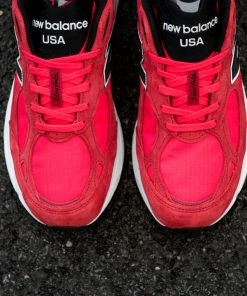 New Balance M990PL3 - Red/Black