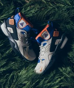 Nike ACG Air Mowabb - Birch/Bright Mandarin/Hyper Royal