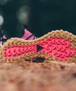 Nike ACG Mountain Fly Low - Light Mulberry/Flash Crimson