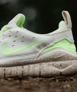 Nike Free Run Trail Premium - Coconut Milk/Lime Glow