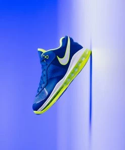Nike LeBron 8 V/2 Low - Treasure Blue/White/Black