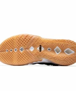 Nike LeBron 18 - Black/White