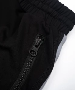 Lizoy Mid Weight Shorts - Black
