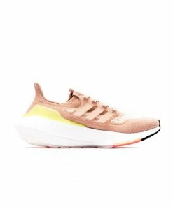 WMNS Adidas Ultraboost 21 - Ash Pearl/Cloud White/Halo Ivory