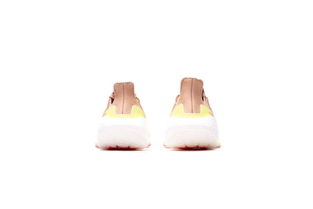 WMNS Adidas Ultraboost 21 - Ash Pearl/Cloud White/Halo Ivory 5 WMNS Adidas Ultraboost 21 - Ash Pearl/Cloud White/Halo Ivory