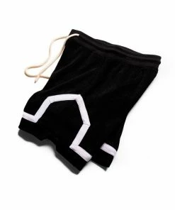 Sneaker Politics Latest Politics Lux BBall Short - Black