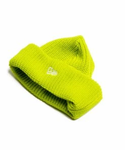 Sneaker Politics Politics 'P' Skully Beanie - Green