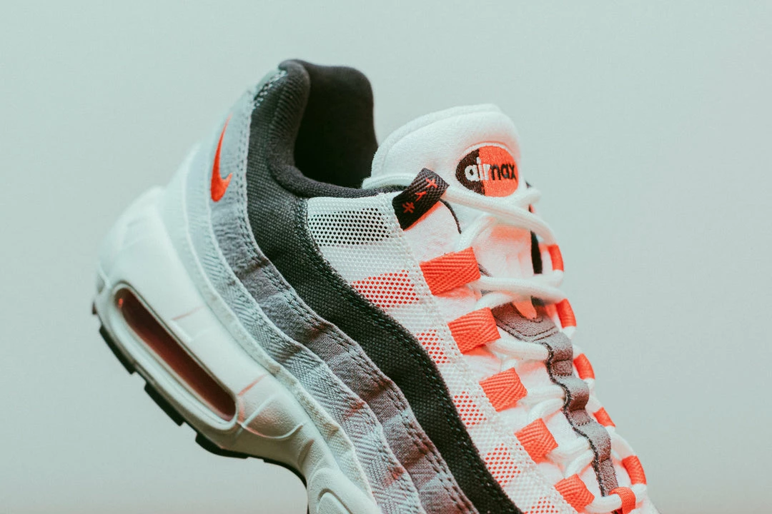 Nike Air Max 95 QS 'Japan' - Summit/Chile Red 15 Nike Air Max 95 QS 'Japan' - Summit/Chile Red